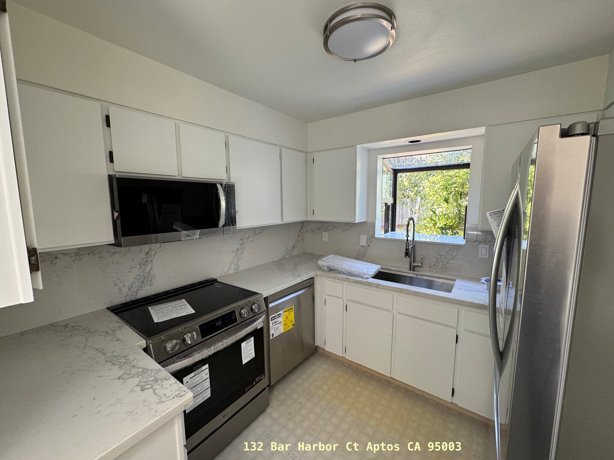 Kitchen 1 - 132 Bar Harbor Ct