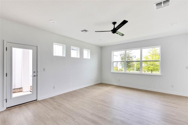 Building Photo - 7601 Cooper Ln