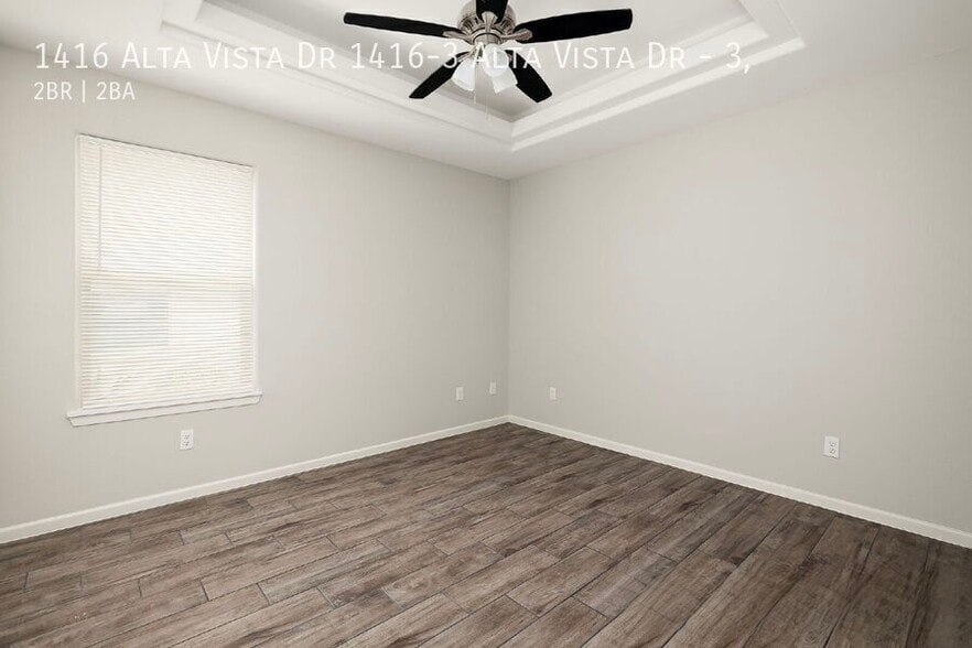 Building Photo - 1416 Alta Vista Dr