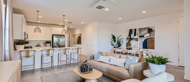 Building Photo - Single Family Home For Rent