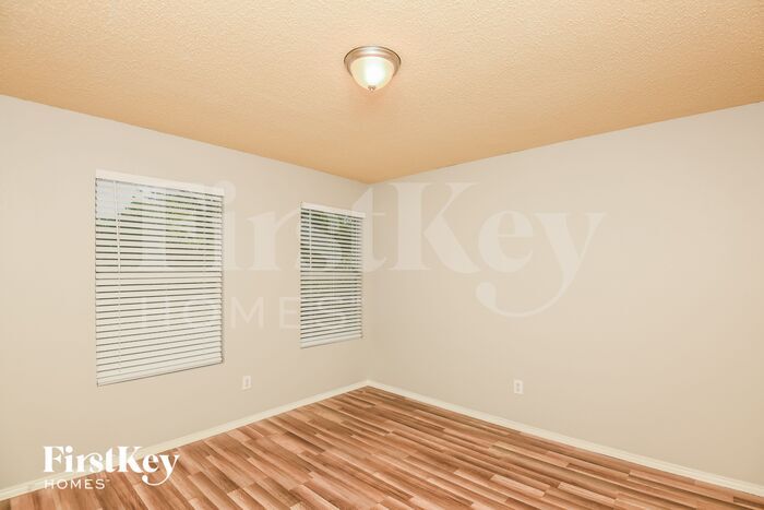 Building Photo - 4825 Leaf Hollow Dr