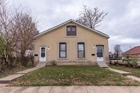 Building Photo - 726-728 W Saint Catherine Street