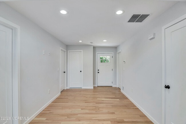 Building Photo - 769 Cliffwood Ave