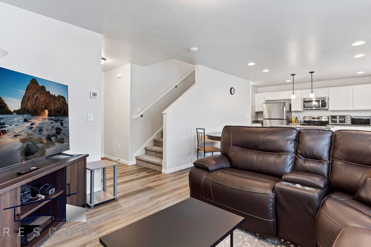 Building Photo - 2914 W 3885 S