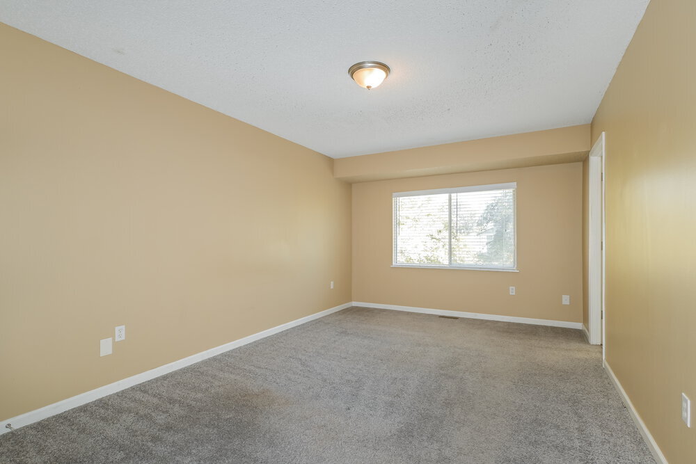Building Photo - 1233 Colby Dr