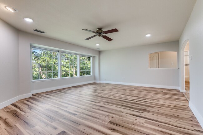 Building Photo - 9216 Rustlers Creek Dr
