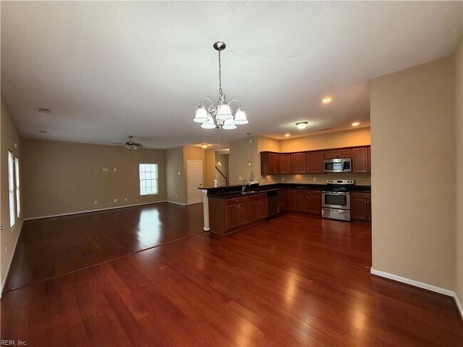 Building Photo - 2960 Verdun Ave