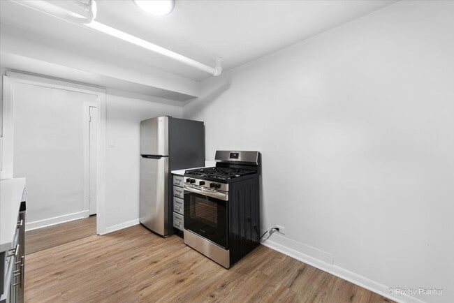Building Photo - 5428 N Campbell Ave