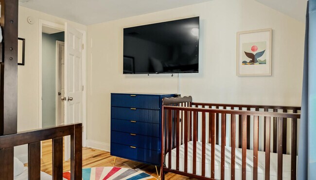 Building Photo - 223 Paxinos Dr