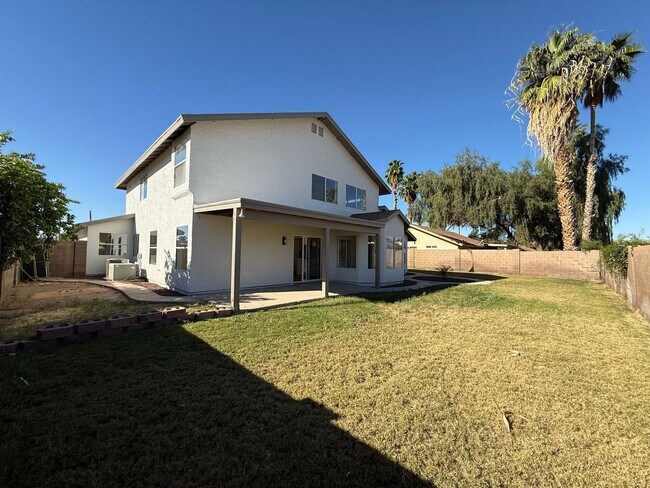 Building Photo - 4 BEDROOM IN RANCHO SERENO - FRESHLY REMODELED