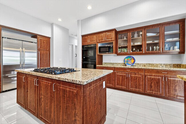 Building Photo - 5 Curie Ct