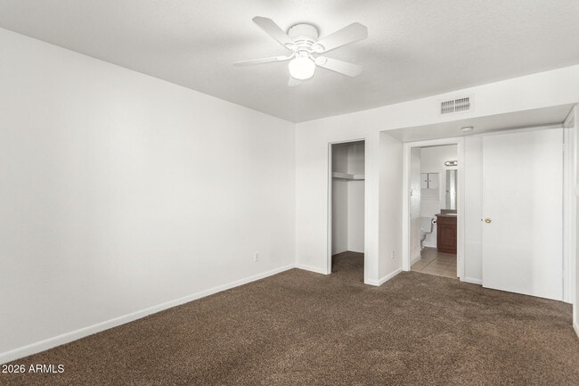 Building Photo - 5995 N 78th St