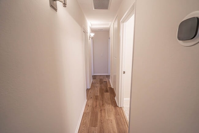 Building Photo - COMING SOON! 3 Bedroom Townhome for Rent i...