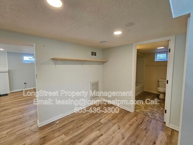 Building Photo - 7036 N Concord Ave