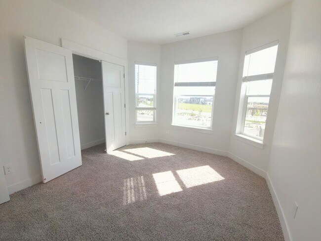 Building Photo - Breathtaking Salt Lake Valley Views | Herriman, UT