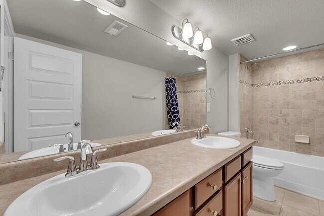 Building Photo - $3,150 - 5 Bed, 3 Bath Home in CO Springs ...