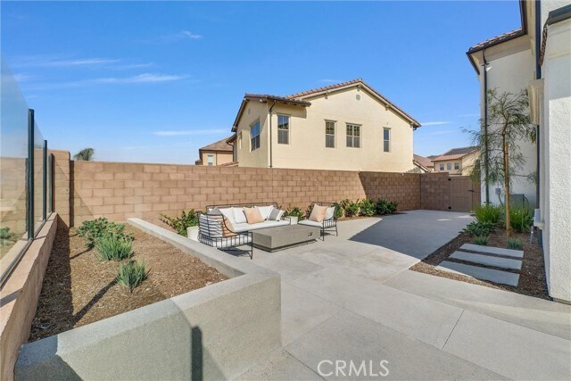 Building Photo - 236 Collino