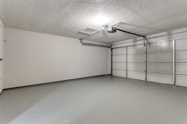 Building Photo - 4021 Garden Park Dr