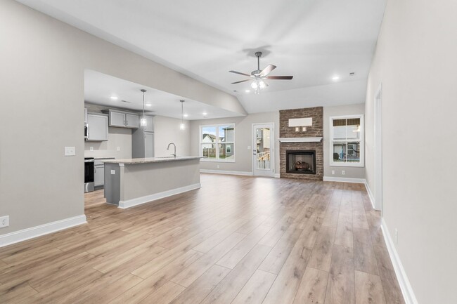 Building Photo - Brand New Single Family Home