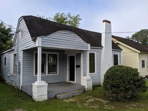 Building Photo - 1840 Walnut St