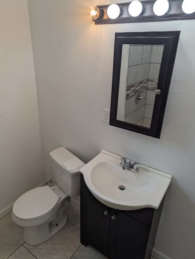 Building Photo - 52 Terrace St