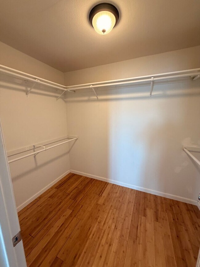 Building Photo - Unbelievable 4 Bed, 4 Bath House For Rent In Buena Park-Must See To Appreciate!
