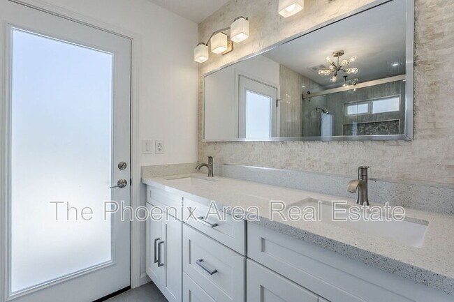 Building Photo - 3778 E Acoma Dr
