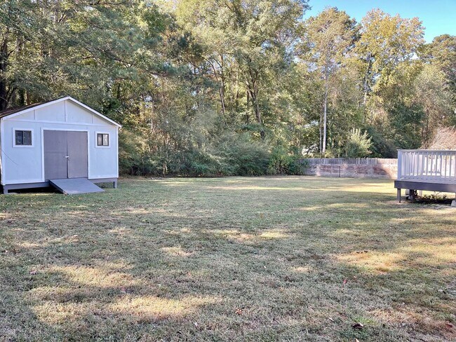 Building Photo - Beautiful 3 bedroom home in Hampton