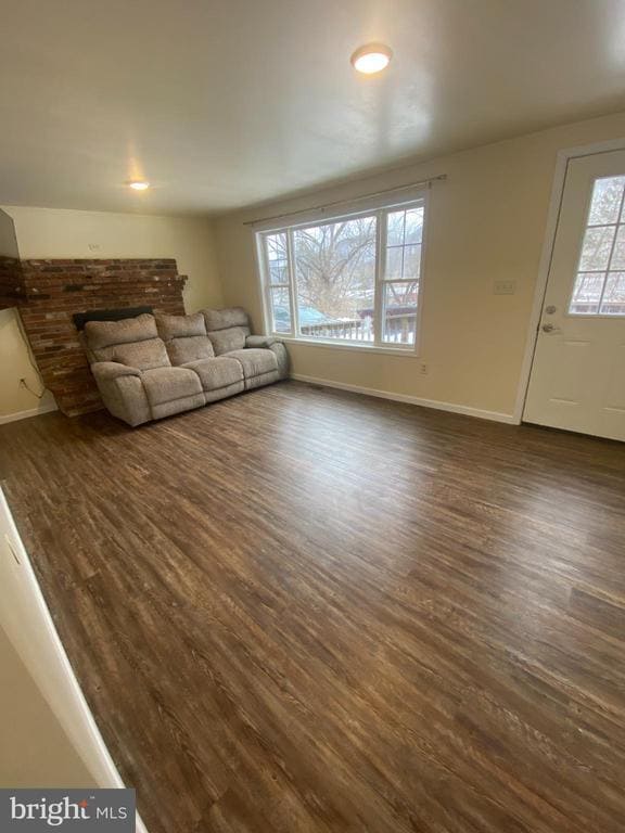 Building Photo - 71 Boddy Ln