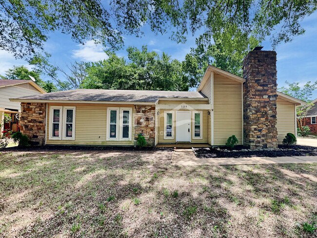 Building Photo - 3108 Sleepy Hollow Rd