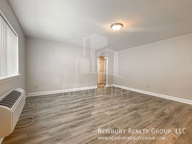 Building Photo - 309 San Juan Dr