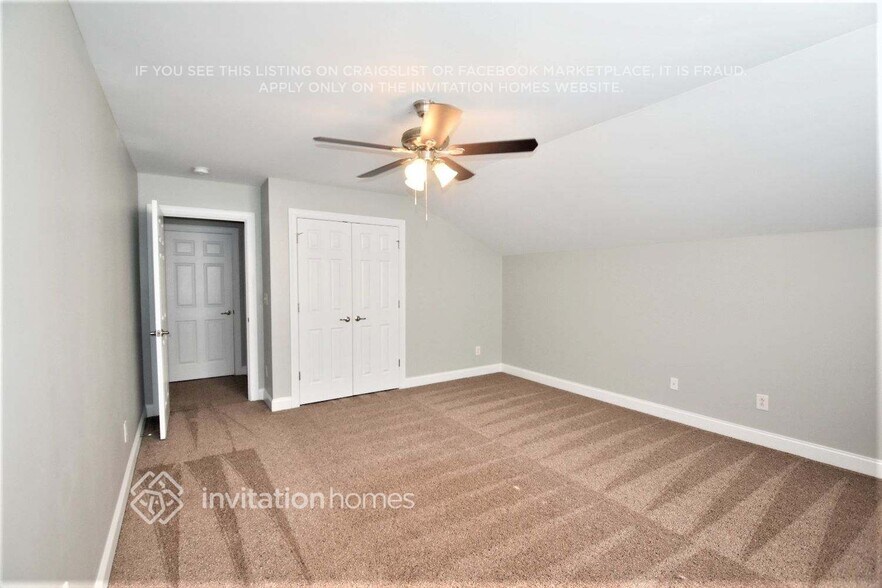 Building Photo - 14023 Acorn Creek Ln