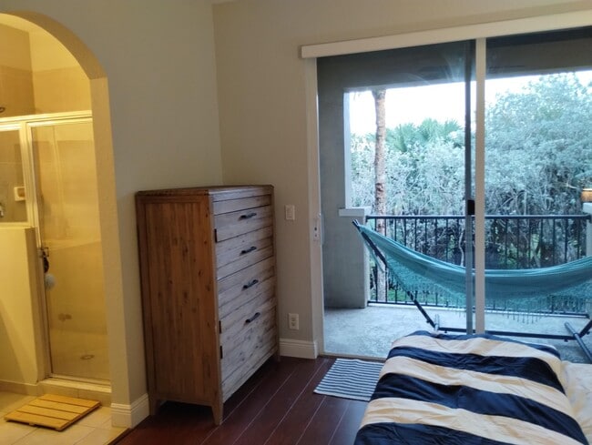 Building Photo - 2888 Hidden Hills Rd