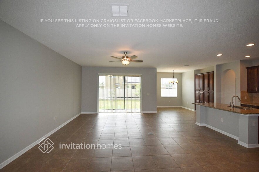 Building Photo - 2425 Misty Cove Cir