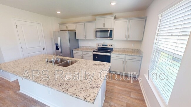 Building Photo - 258 Lulu Ln