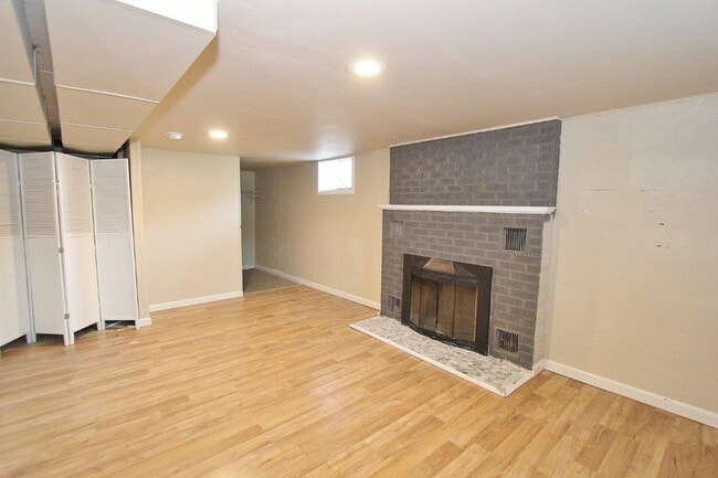 Building Photo - Charming Home in Caldwell