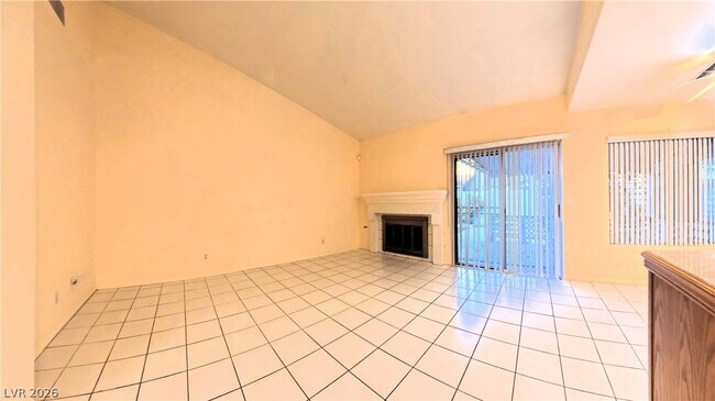 Building Photo - 4844 Jadero Dr