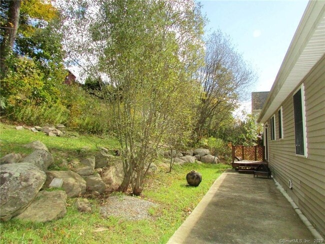 Building Photo - 134 SantaMaria Dr