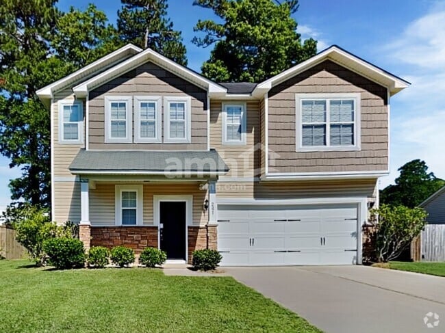 Building Photo - 241 Meadow Wood Rd