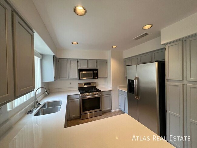 Building Photo - 30427 North 42nd Pl