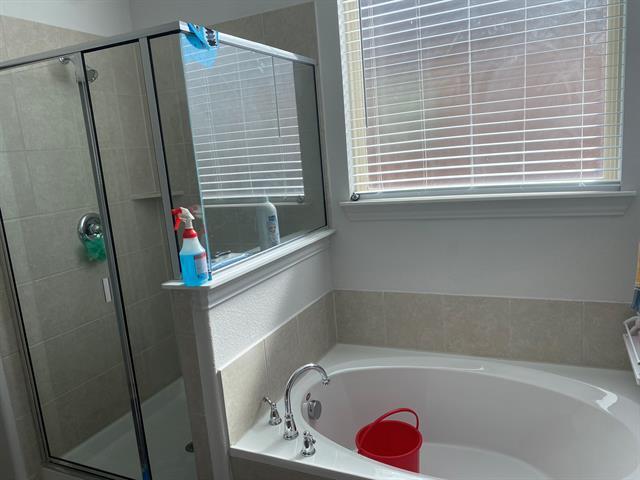 Building Photo - 429 Halwin Dr