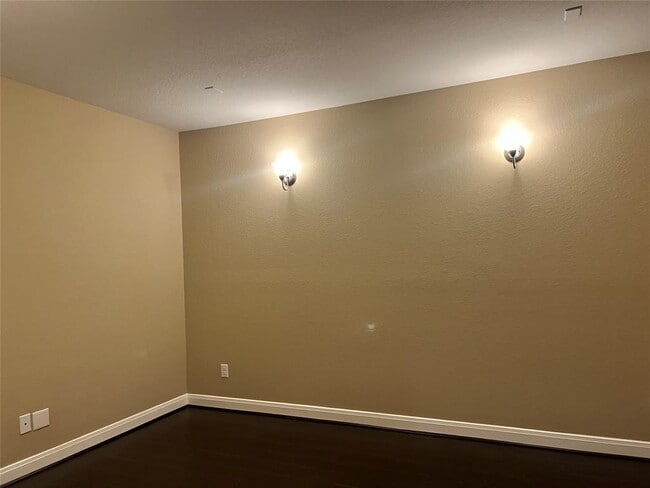 Building Photo - 4318 Bay Wind Ct