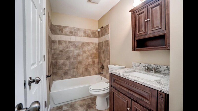 Building Photo - 10562 Toulon Dr