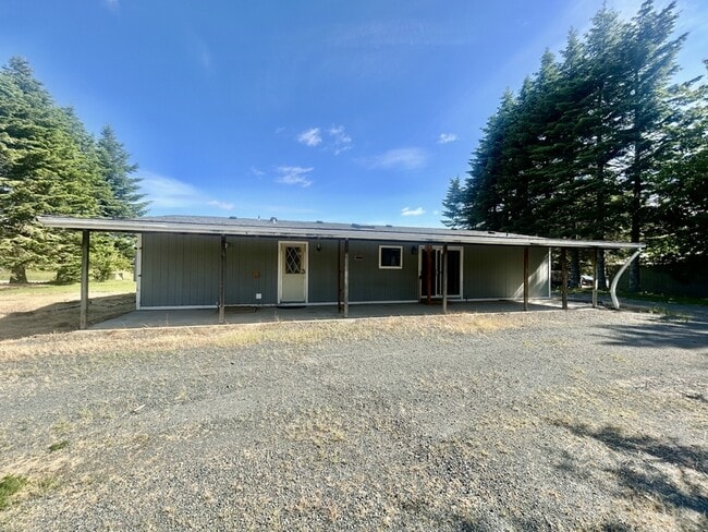 Building Photo - 2453 E 66th Terrace