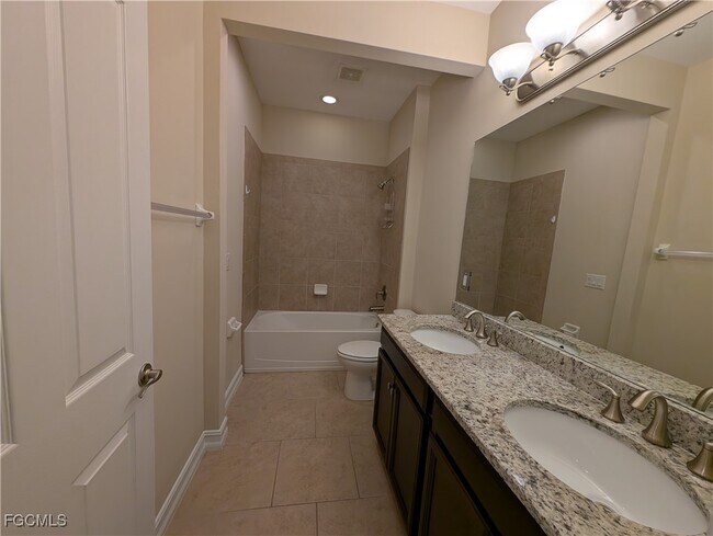 Building Photo - 14335 Tuscany Pointe Trl