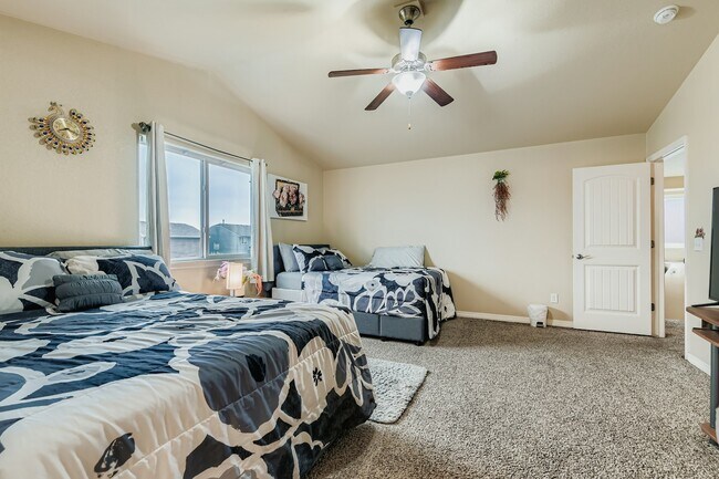 Building Photo - 9779 Lima Cir