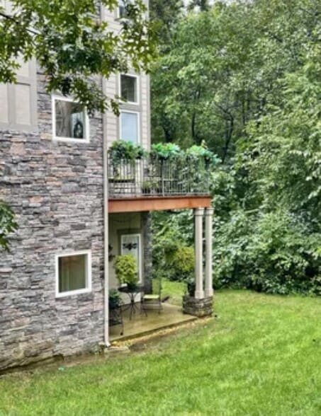 Building Photo - 320 Old Hickory Blvd