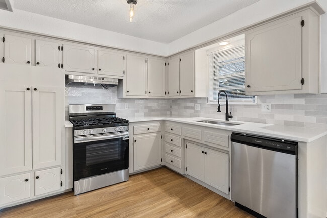 Building Photo - 753 NW 1st St