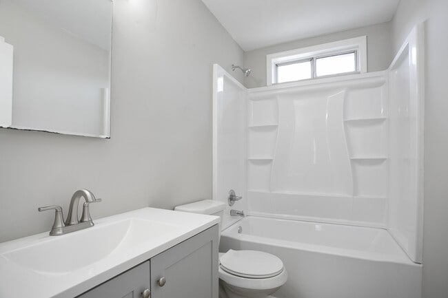 Building Photo - 34 Kelso at Peyton Dr SW