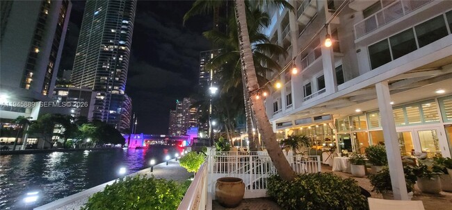 Building Photo - 31 SE 5th St